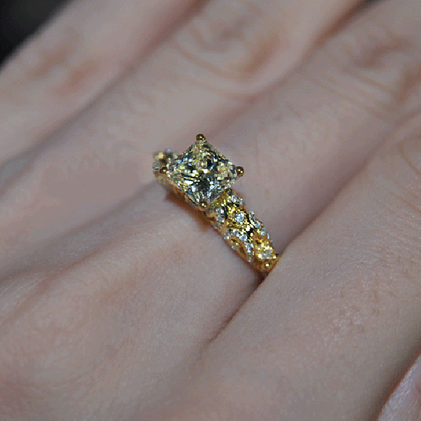 Exclusive Original Quality Metal Hand-Inlaid Gemstone Engagement Ring