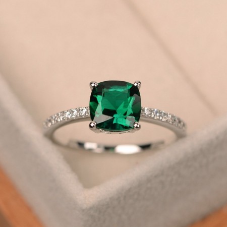Luxury Inlaid Zircon Ring Engagement Ring