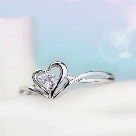 Heart Shaped Cut Exquisite 925 Sterling Silver Inlay Cubic Zirconia Engagement Ring