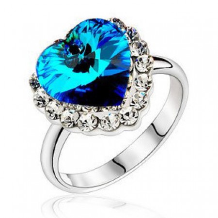 The Blue Diamond Heart Of Sea Women's Cocktail Ring