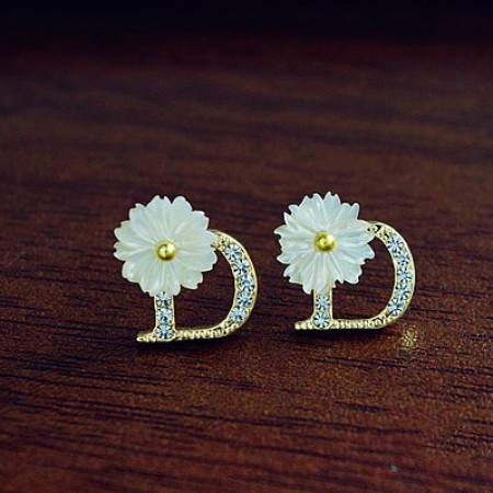 Pretty Fashion Crystal Letter"D" With Conch Flower Women's Earrings