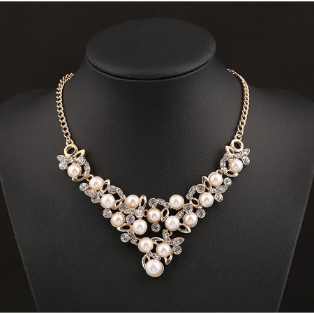 Luxury Crystal Pearl Temperament Bright Flowers Statement Necklace