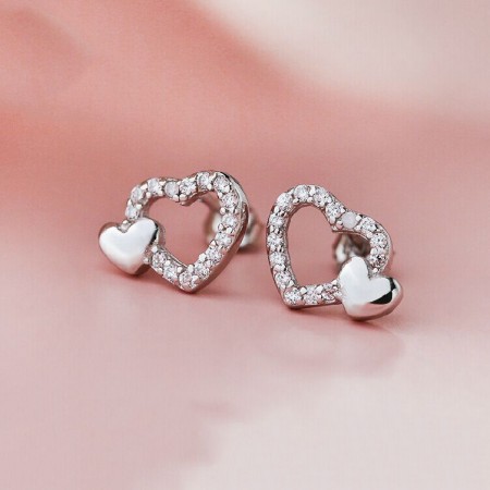 Sweet Hollow Heart-Shaped 925 Silver Fashion Temperament Earrings