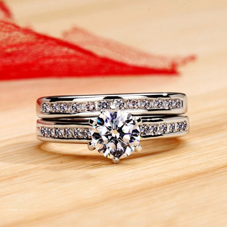 0.8 CT Brilliant Cut NSCD Synthetic Diamond 950 Sterling Silver Engagement Wedding Ring Bridal Set