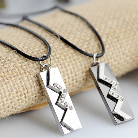 Lightning Alloy Couples Necklace