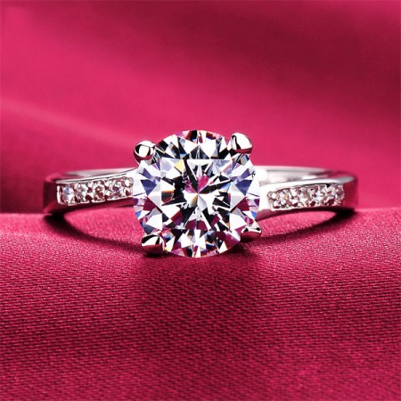 1.5 Carat Simulated Diamond Engagement/Wedding/Promise Ring For Her