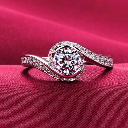 0.4 Carat Simulated Diamond Engagement/Wedding/Promise Ring For Her