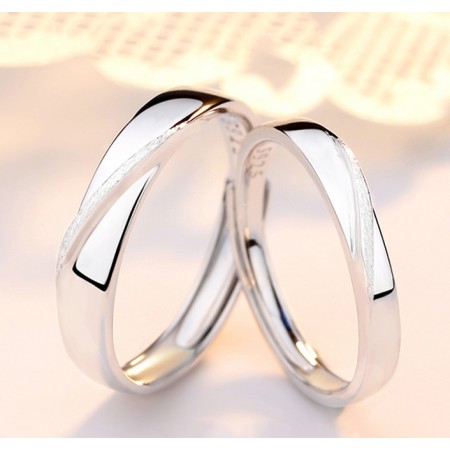 Parallel Lines Mobius Design Sterling Silver Lovers Adjustable Couple Rings