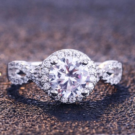 Stunning Round Cut 925 Sterling Silver Halo Engagement Ring