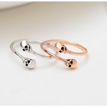 Woman Personality Opening Skull Ring 