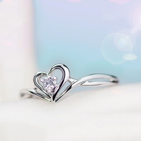 Original Produced 925 Sterling Silver Inlaid Cubic Zirconia Heart-Shaped Engagement Ring