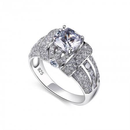 Ultra-Low Price 925 Silver Inlaid Luxury Cubic Zirconia Engagement Ring