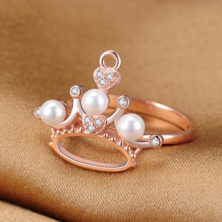 Noble Sparkling 925 Sterling Silver Inlaid CZ Crown Ring With Three Pearl