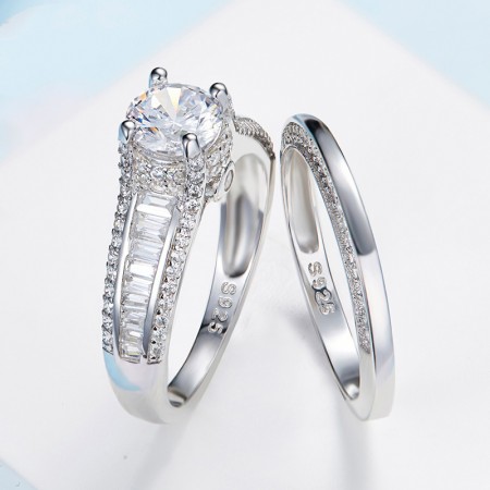 925 Silver Four Claw Inlaid Cubic Zirconia Luxury Couple Rings