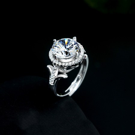 Luxury Bloom Design 925 Silver Engagement Ring