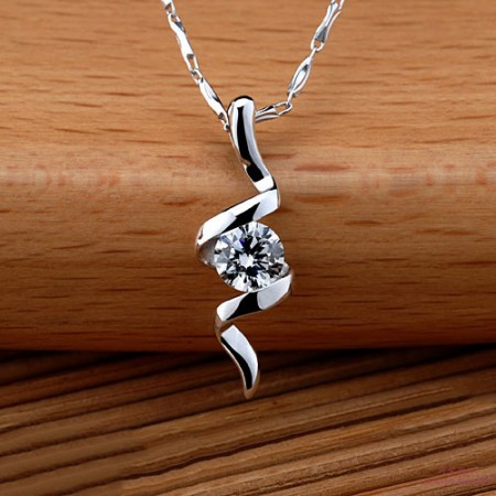 Luxury 925 Sterling Silver Emulation Round Diamond Women's Necklace