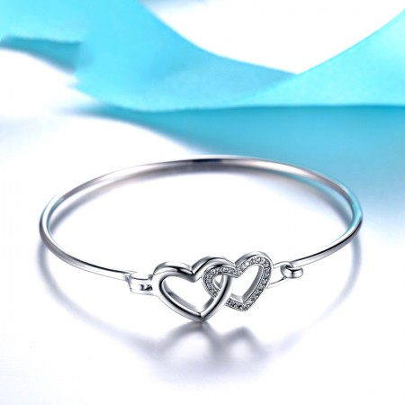Fashion Heart Shape 925 Sterling Silver Oval Opening Bracelet 